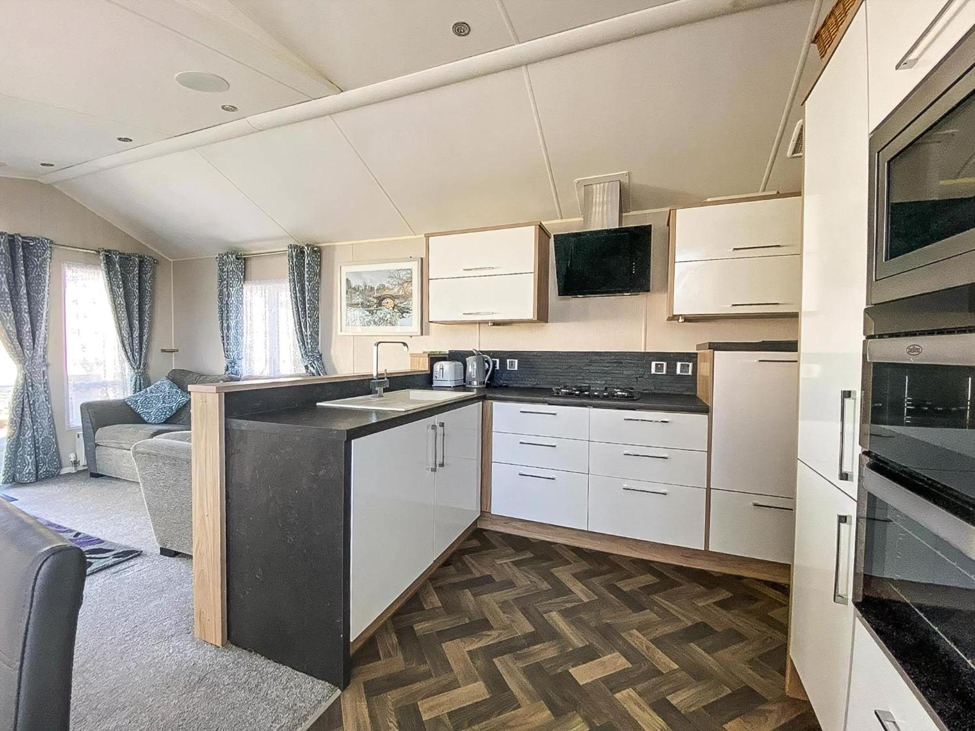 וויטסטייבל Luxury Caravan At Seaview Holiday Park In Kent Ref 47034Pb מראה חיצוני תמונה